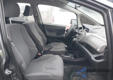 2013 Honda Fit z USA, uszkodzony, nr VIN JHMGE8G35DC053648